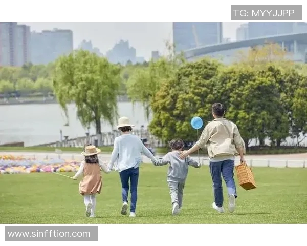 王芳的网球人生深度对话探索她的成长与梦想之路